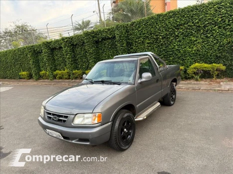S10 2.2 EFI DLX 4X2 CS 8V