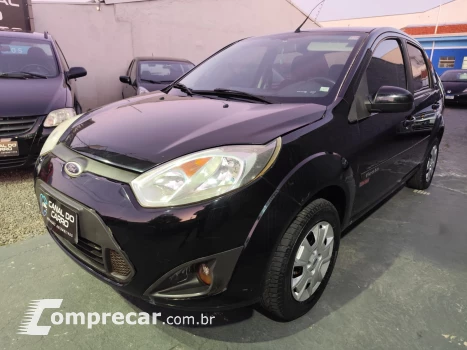 FORD FIESTA 1.6 MPI Class 8V 4 portas