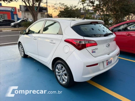 HB20 1.0 COMFORT PLUS 12V FLEX 4P MANUAL