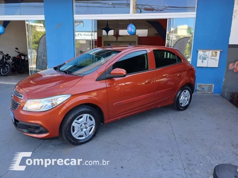 CHEVROLET Onix Hatch 1.0 4P FLEX LT 4 portas