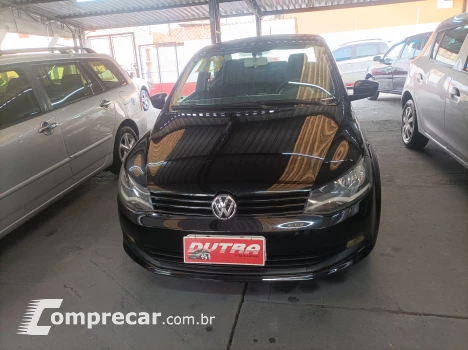 Volkswagen VOYAGE 1.0 MI Trendline 8V 4 portas