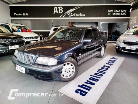 Mercedes-Benz C 240 2.4 Elegance 4 portas