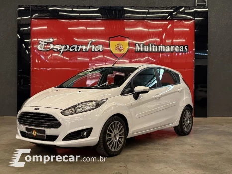 FORD Fiesta 1.6 Titanium Hatch 16V Flex 4P Automático 4 portas