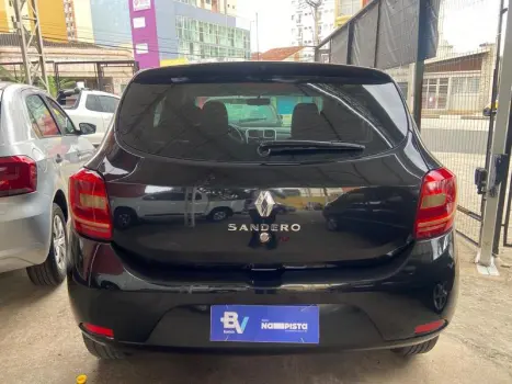 SANDERO AUTH 10