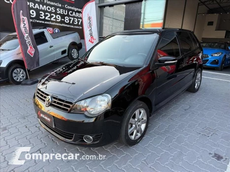 Volkswagen POLO 1.6 MI Sportline 8V 4 portas