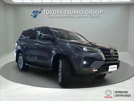 HILUX SW4 2.7 VVT-I SRV 7L 4X2