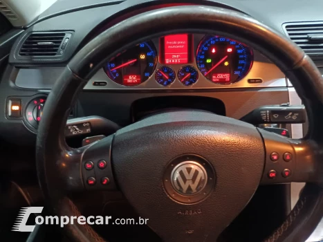 Volkswagen Passat 3.2 fsi 4 portas