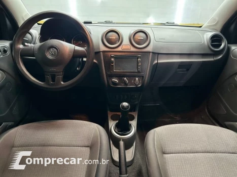 VOYAGE - 1.6 MI 8V 4P MANUAL