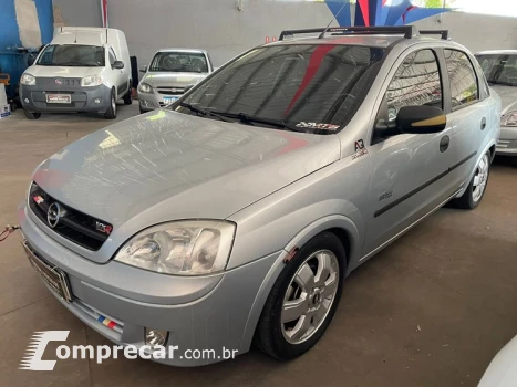 CHEVROLET CORSA 4 portas