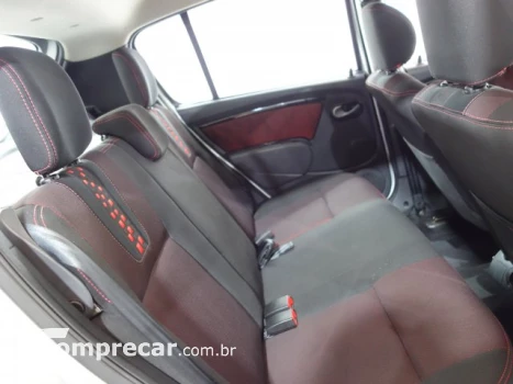 SANDERO - 1.6 STEPWAY 16V 4P AUTOMÁTICO