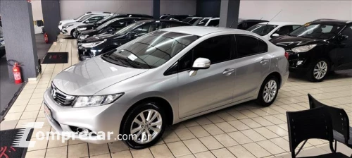 Honda CIVIC 2.0 LXR 16V 4 portas