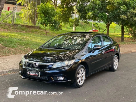Honda Civic Sedan EXS 1.8/1.8 Flex 16V Aut. 4p 4 portas