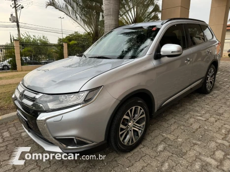 OUTLANDER 2.2 Mivec Di-d Hpe-s AWD