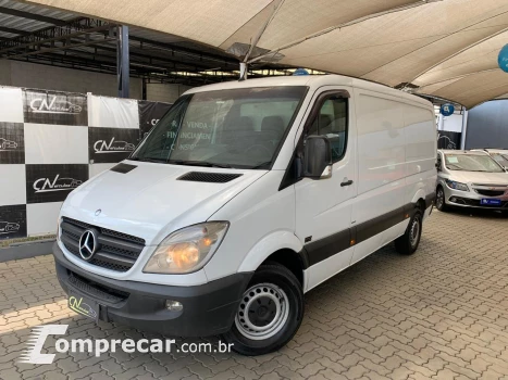 Mercedes-Benz SPRINTER 2.2 311 CDI Furgão Street 14 16V Bi-turbo 3 portas