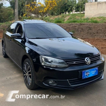 JETTA Highline 2.0 TSI 16V 4p Tiptronic