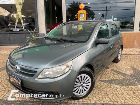 Volkswagen Gol (novo) 1.0 Mi Total Flex 8V 4p 4 portas