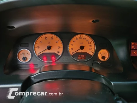 Zafira Elite 2.0 MPFI FlexPower 8V  Aut