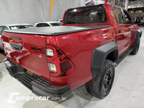 HILUX - 2.8 D-4D TURBO CD GR-S 4X4 AUTOMÁTICO