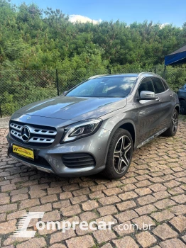 Mercedes-Benz GLA 250 2.0 16V Turbo Sport 4 portas