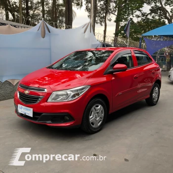 CHEVROLET ONIX 1.0 LT 4 portas