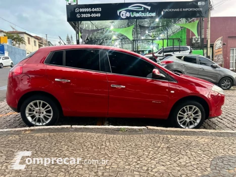 Fiat Bravo ESSENCE 1.8 Flex 16V 5p 4 portas