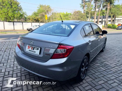 Civic Sedan LXR 2.0 Flexone 16V Aut. 4p