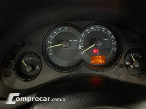 CLASSIC 1.0 MPFI LS 8V FLEX 4P MANUAL