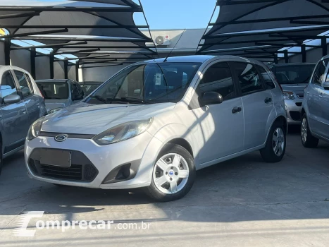 FORD FIESTA 1.0 MPI Street 8V 4 portas