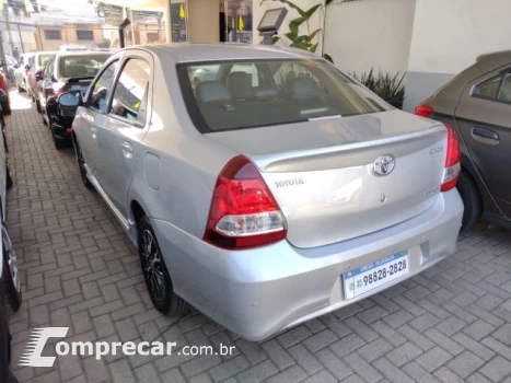 ETIOS SEDAN - 1.5 PLATINUM SEDAN 16V 4P AUTOMÁTICO