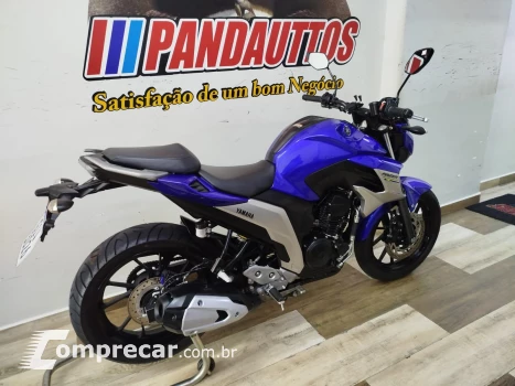 FZ 25 FAZER