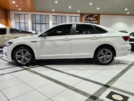 JETTA R LINE 250 TSI 1.4 FLEX 16V AUT