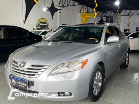 Toyota CAMRY - 3.5 XLE V6 24V 4P AUTOMÁTICO 4 portas