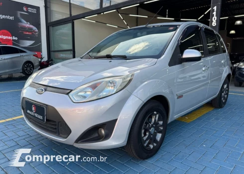 FORD Fiesta 1.6 8V Flex/Class 1.6 8V Flex 5p 4 portas