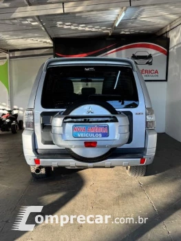 Pajero HPE Full 3.8 V6 250cv 5p Aut.