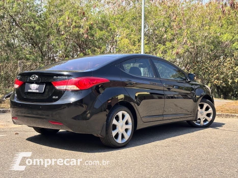 Elantra Sedan 1.8 GLS (aut)