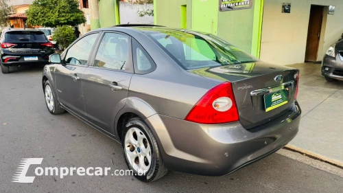 FOCUS 2.0 Titanium Plus Sedan 16V