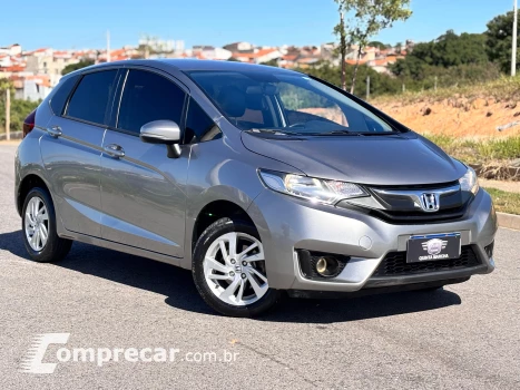 Honda Fit 1.5 16v LX CVT (Flex) 4 portas