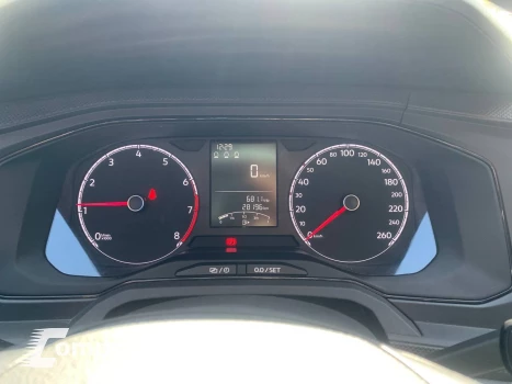 Polo Track 1.0 Flex 12V 5p