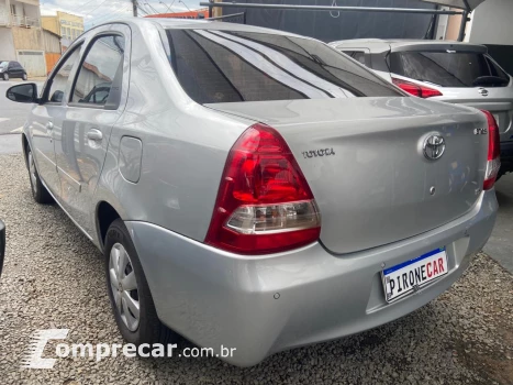 ETIOS 1.5 X Plus Sedan 16V