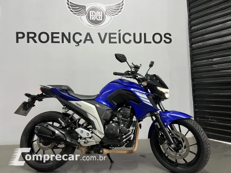 Fazer 250