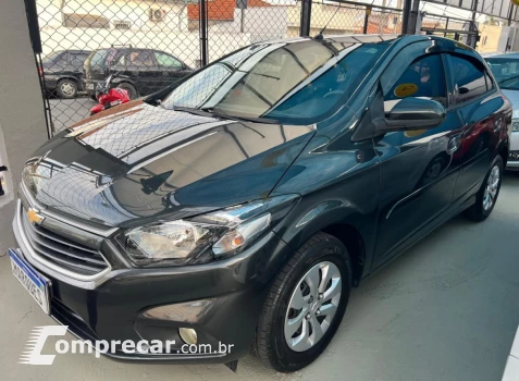 CHEVROLET ONIX 1.0 LT 4 portas