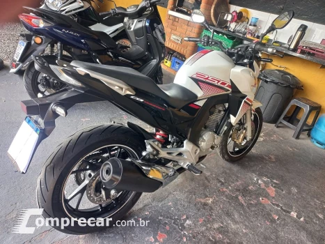 Cb Twister