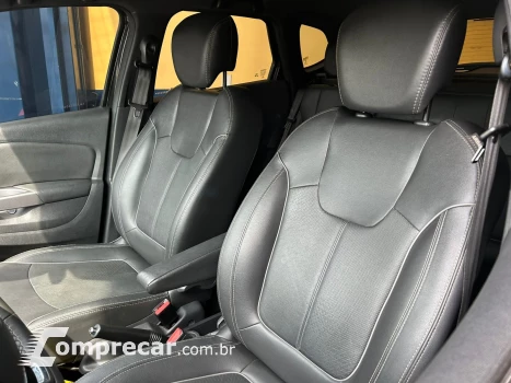 CAPTUR Intense Bose 1.6 16V Flex 5p Aut.