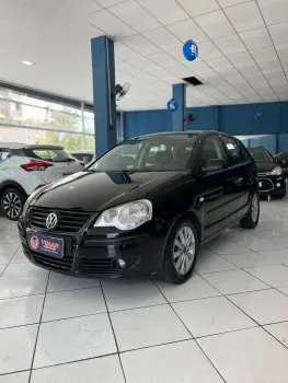 Volkswagen POLO 1.6 MI 8V E 4 portas