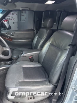 S10 2.4 MPFI EXECUTIVE 4X2 CD 8V FLEX 4P MANUAL