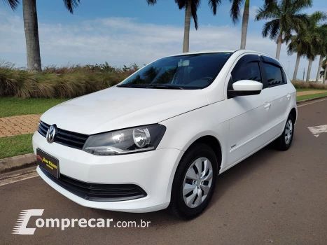 Volkswagen GOL 1.0 8V 4 portas