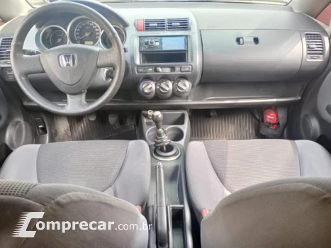 FIT - 1.4 LXL 8V 4P MANUAL
