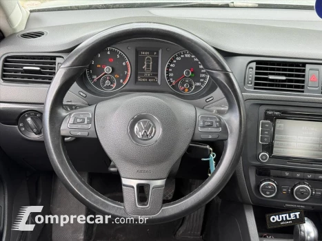 JETTA 2.0 COMFORTLINE FLEX 4P TIPTRONIC