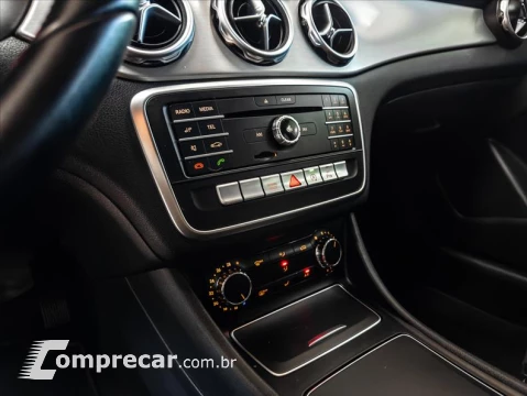 Mercedes-Benz GLA 200 1.6 CGI Advance 7g-dct 4 portas