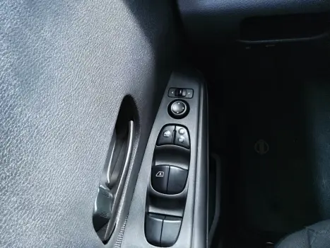 KICKS 1.6 16V FLEXSTART S DIRECT 4P XTRONIC